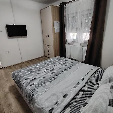 Ruj Апартаменты *